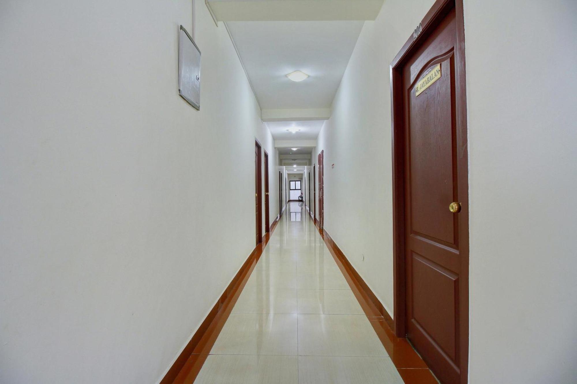 Hotel RJ Inn Kodaikanal Buitenkant foto