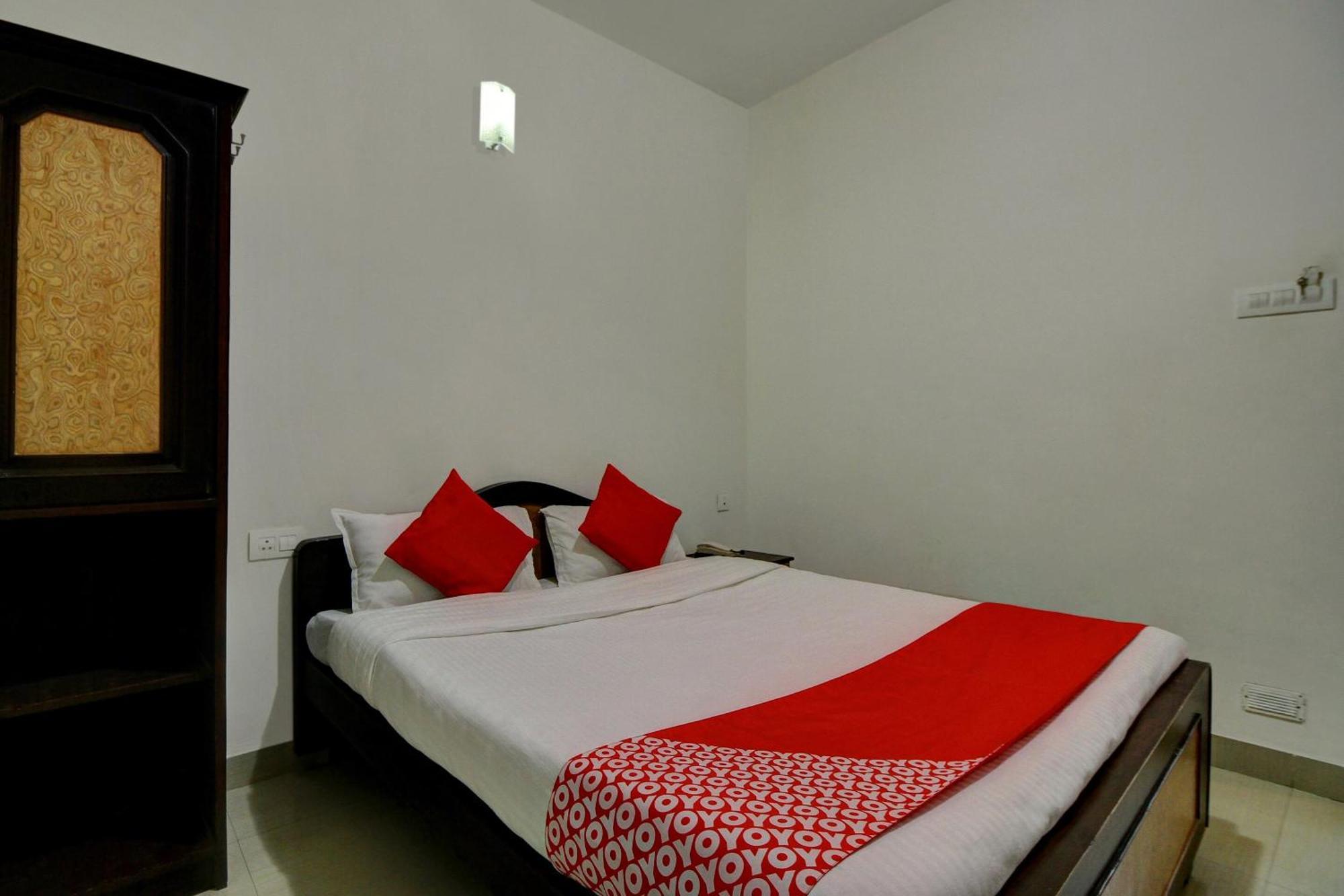 Hotel RJ Inn Kodaikanal Buitenkant foto